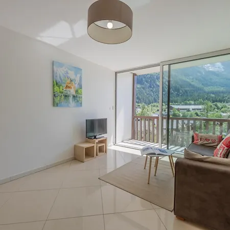 Riverside Mont Blanc View - Happy Апартаменти